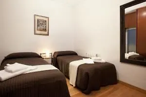 Crystal Touch Apartment Barcelona Spain