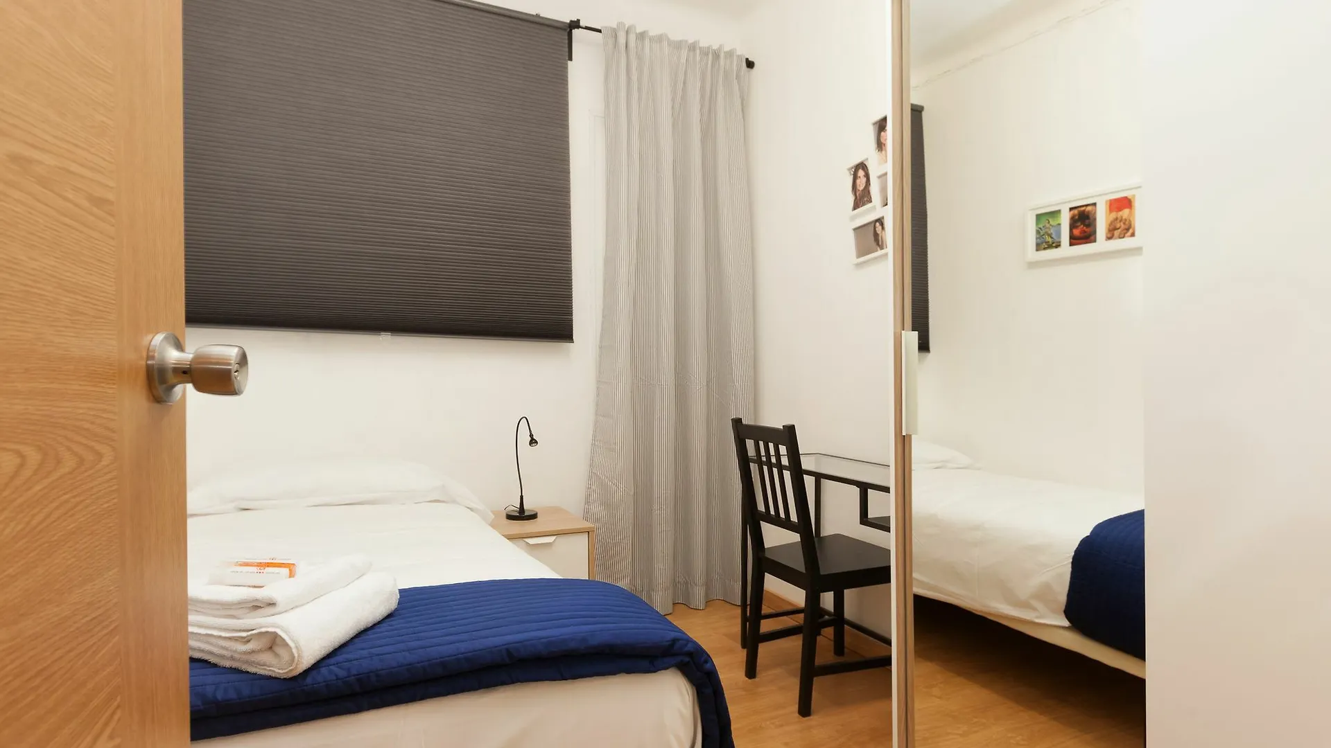 Crystal Touch Apartment Barcelona Spain