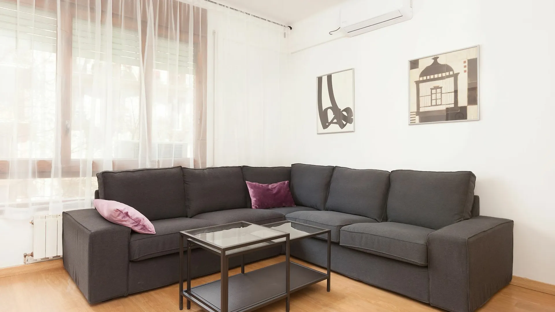 Crystal Touch Apartment Barcelona